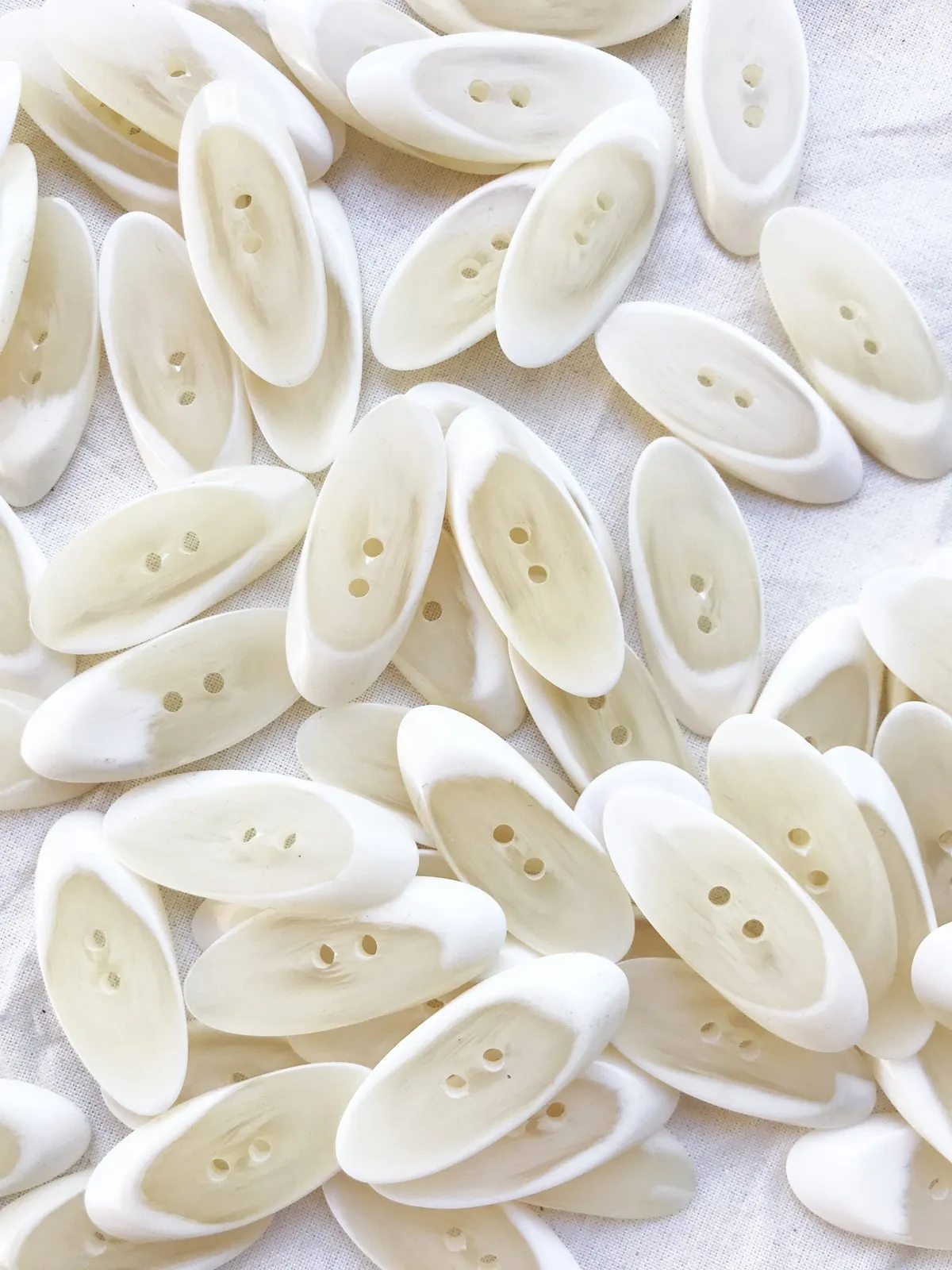 6 ct Julienne Ivory Poly Coat Buttons