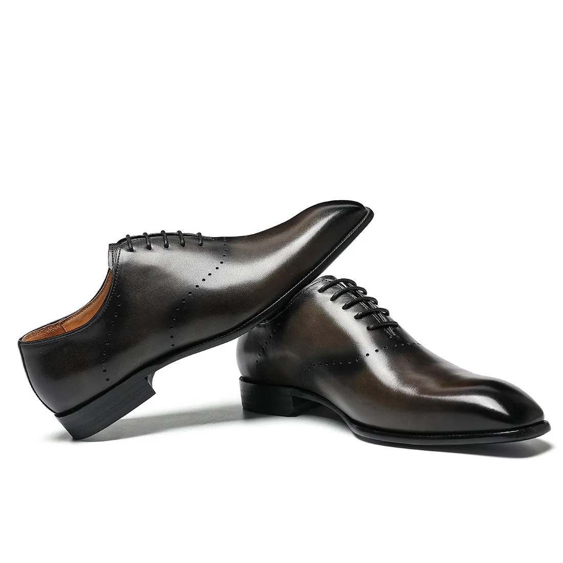 Men's leather oxford shoes