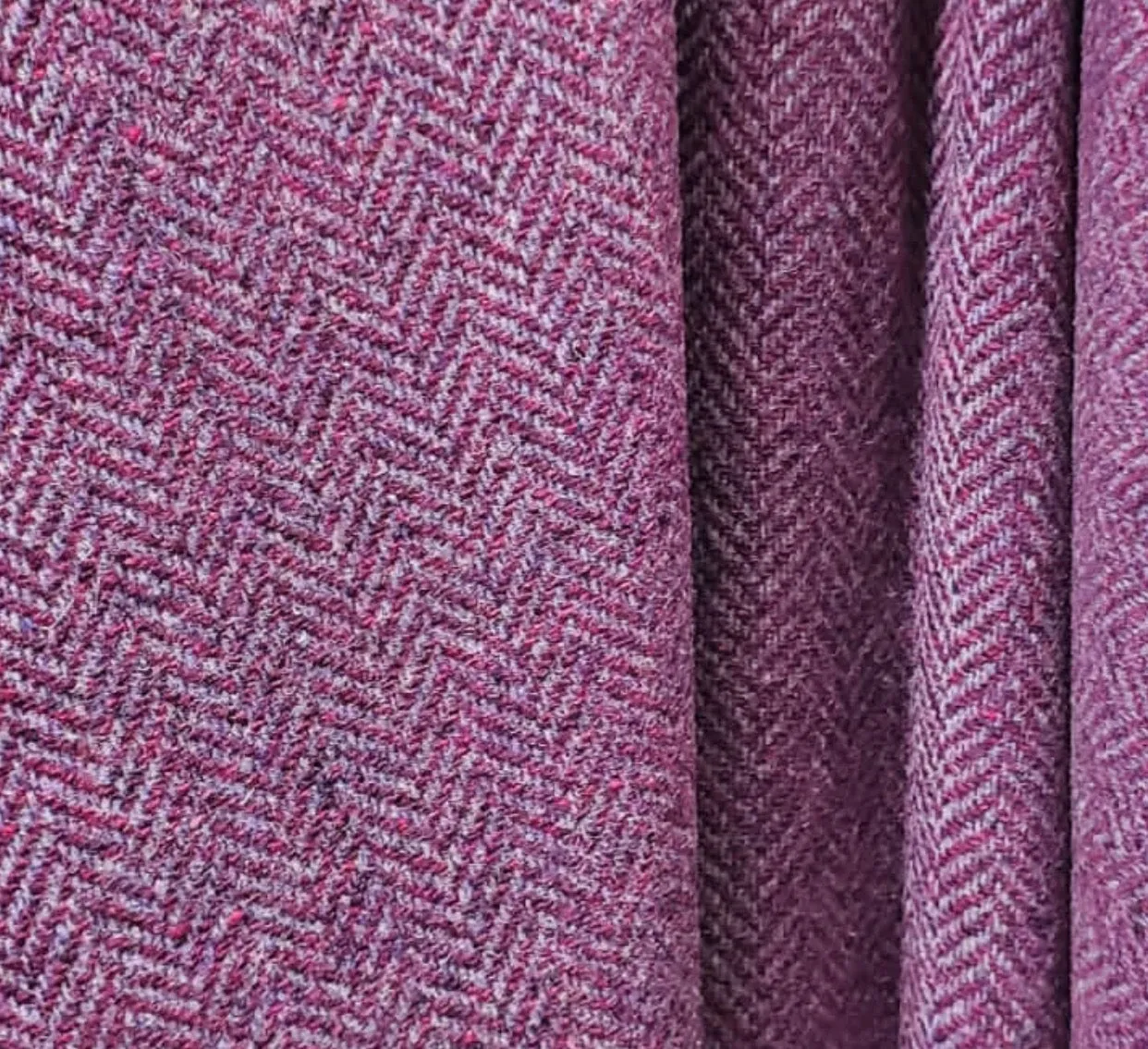 NEW Lady Khloe 100% Wool Made in Italy Chevron Herringbone Mauve Pink Coat Fabric