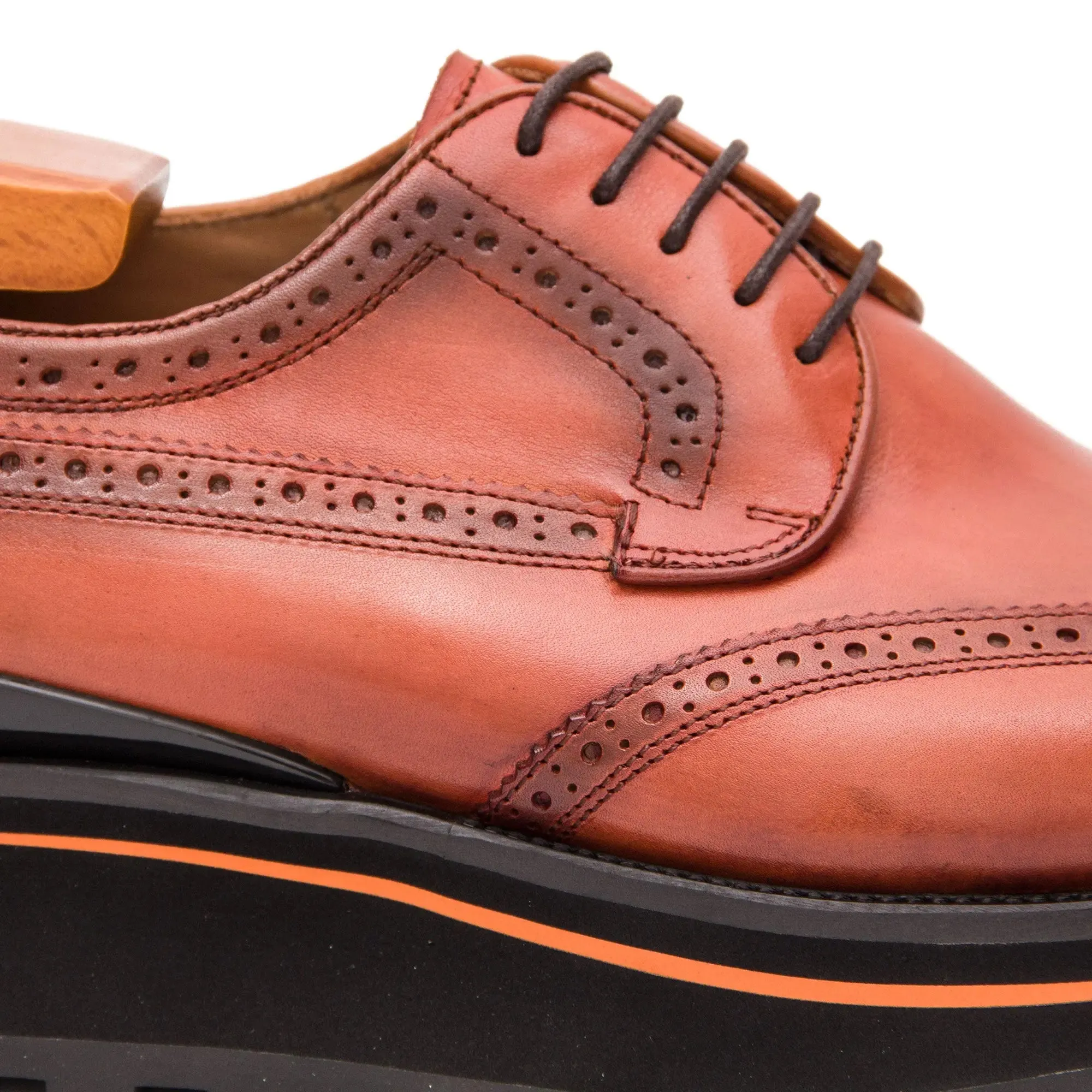 Thick-soled calfskin formal brogue derby shoes